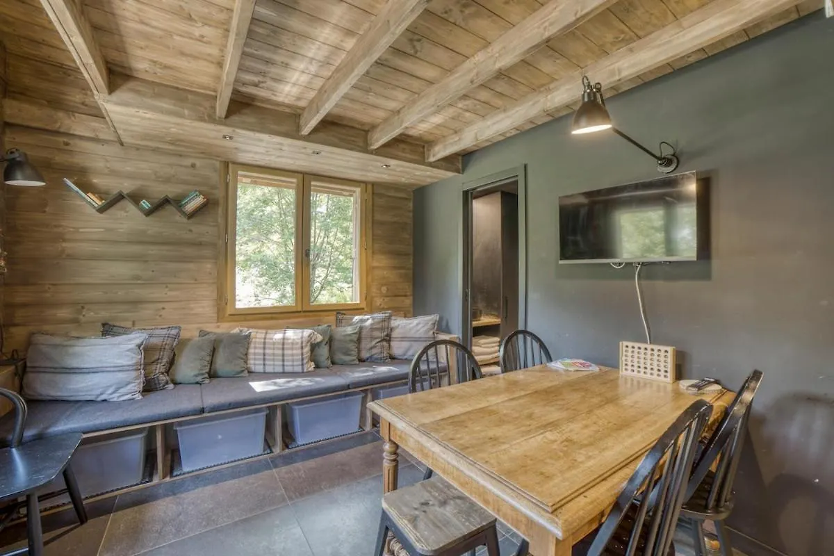 Le Chalet Georges contacts